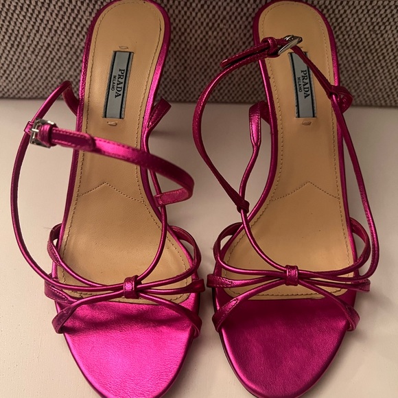 Prada heels - Hot pink - Picture 1 of 5